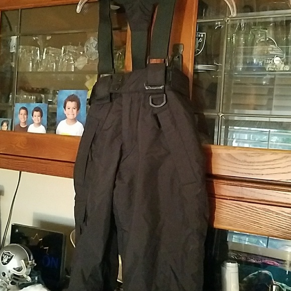 Boys snow bib - Picture 2 of 4